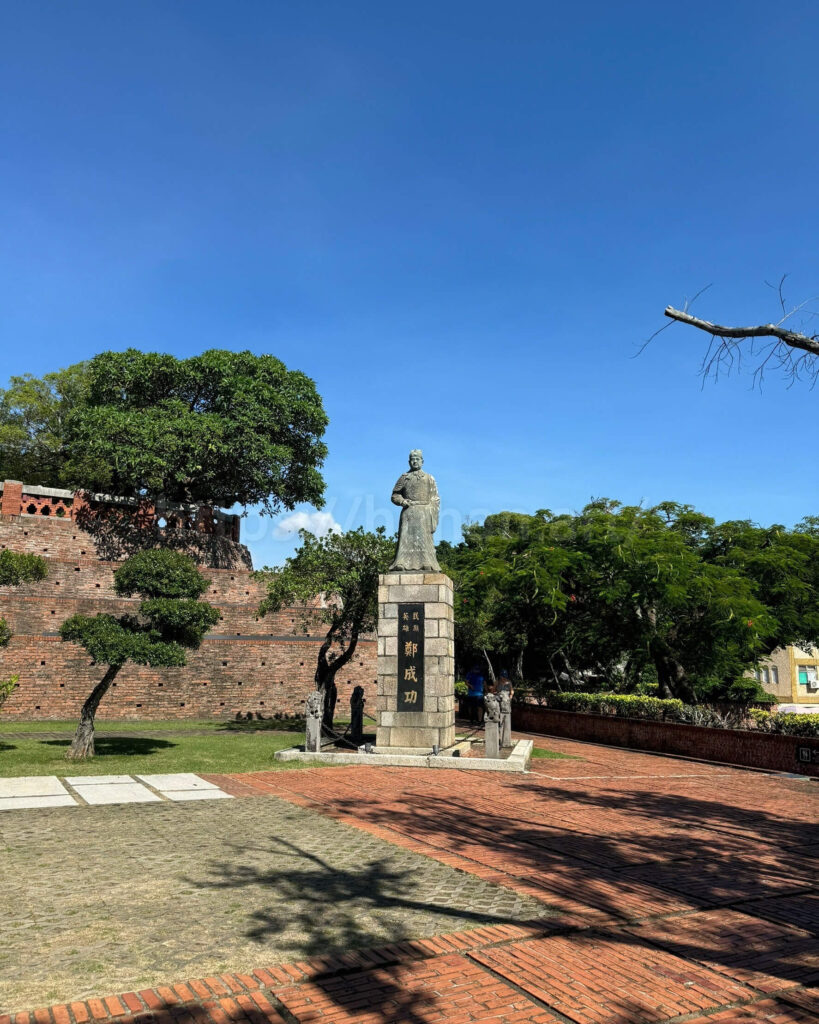 台南安平古堡,熱蘭遮城,鄭成功塑像